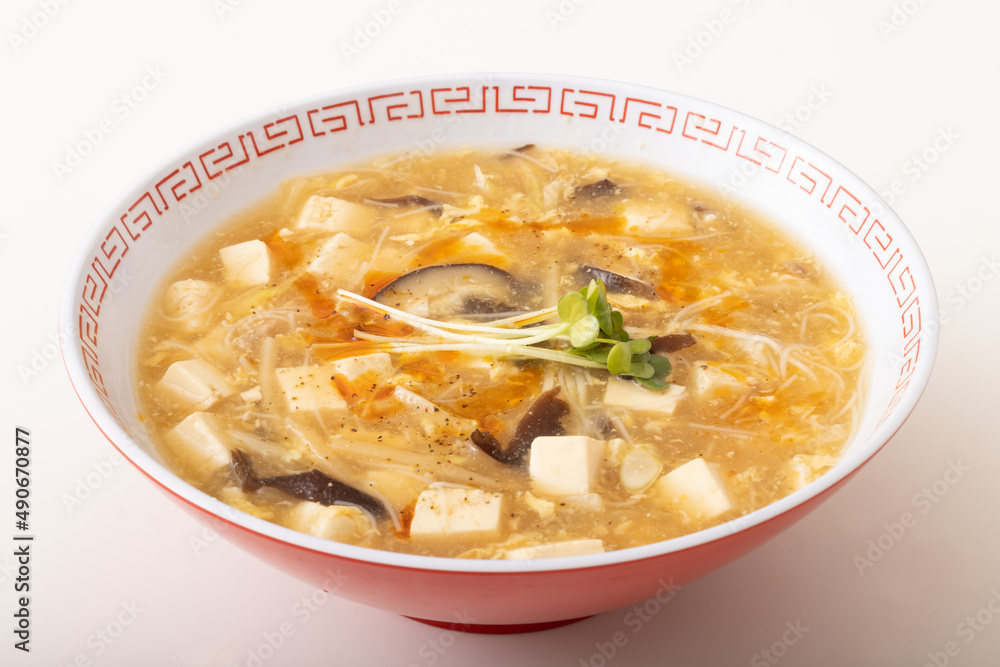 酸辣湯麺　(サンラータン麺・スーラータン麺)