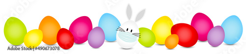 Weißes Hasenei Maske & Ostereier Bunt