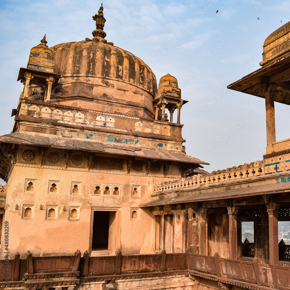Jahangir Mahal (Orchha Fort) in Orchha, Madhya Pradesh, India, Jahangir Mahal or Orchha Palace is citadel and garrison located in Orchha. Madhya Pradesh. India, Indian Archaeological Sites