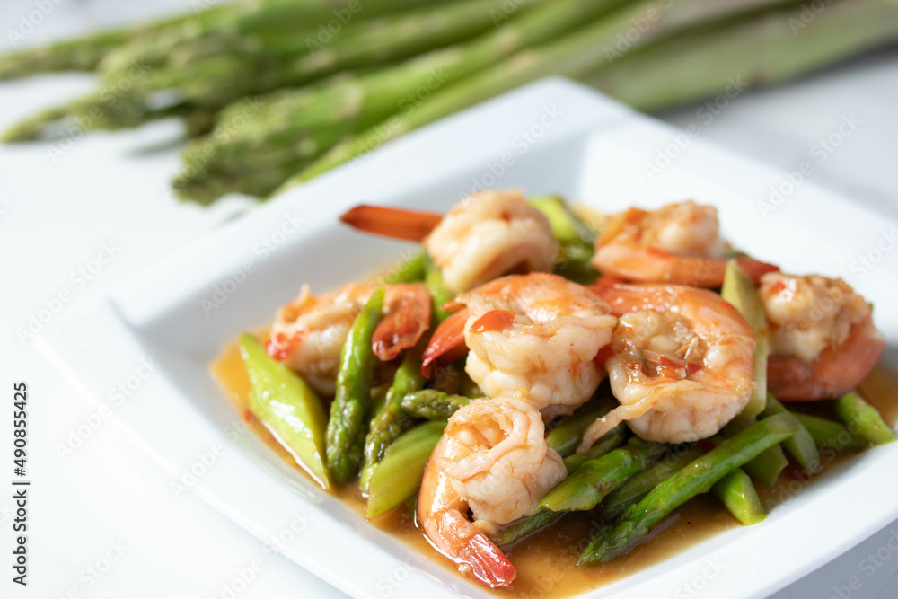 Stir Fried Prawns with Asparagus Stir Fried Prawns with Asparagus