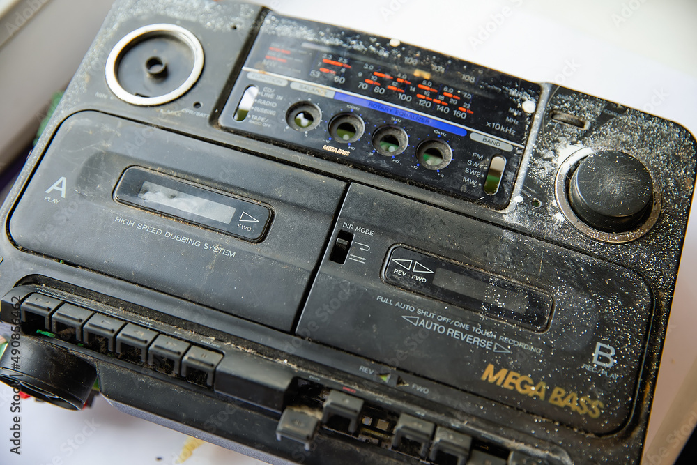 Obraz premium An old cassette audio recorder. Old stuff.