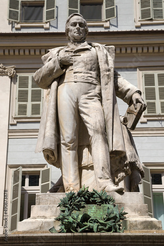 Obraz na płótnie Monument to Vincenzo Gioberti, Turin, Italy w salonie