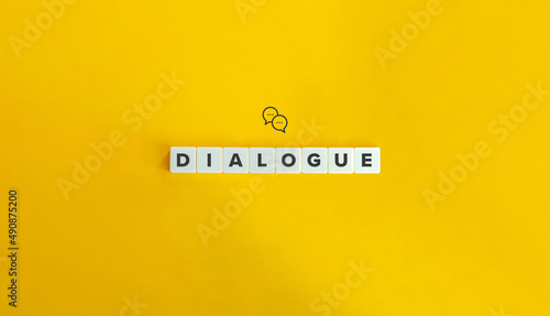 Εκτύπωση καμβά Dialogue Word on Letter Tiles on Yellow Background