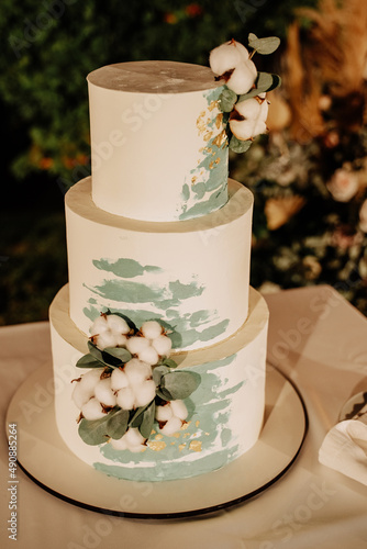 Wedding Delicious Creamy Cake Decorated Flowers