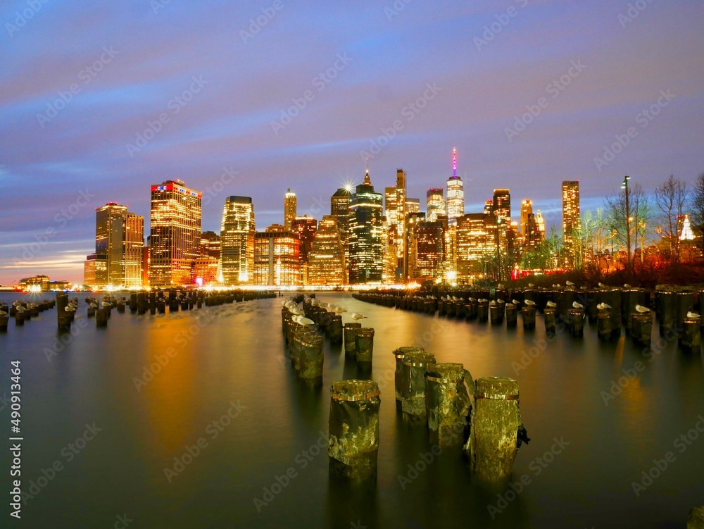Obraz premium Lower Manhattan View from Brooklyn Bridge old Park Pier1