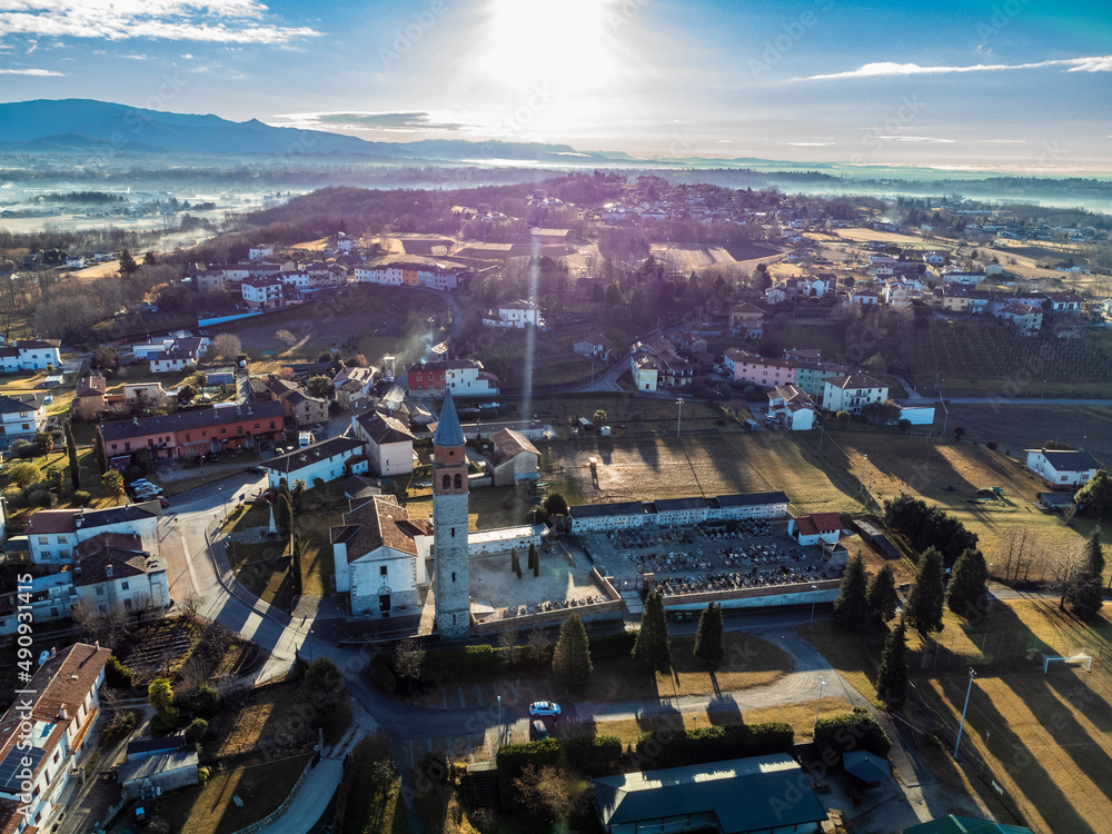 Obraz premium adventure, aerial, alpine, alps, amazing, background, beautiful, beauty, blue, cold, environment, flowing, forest, friuli, friuli venezia giulia, hiking, italia, italian, italy, landmark, landscape, m