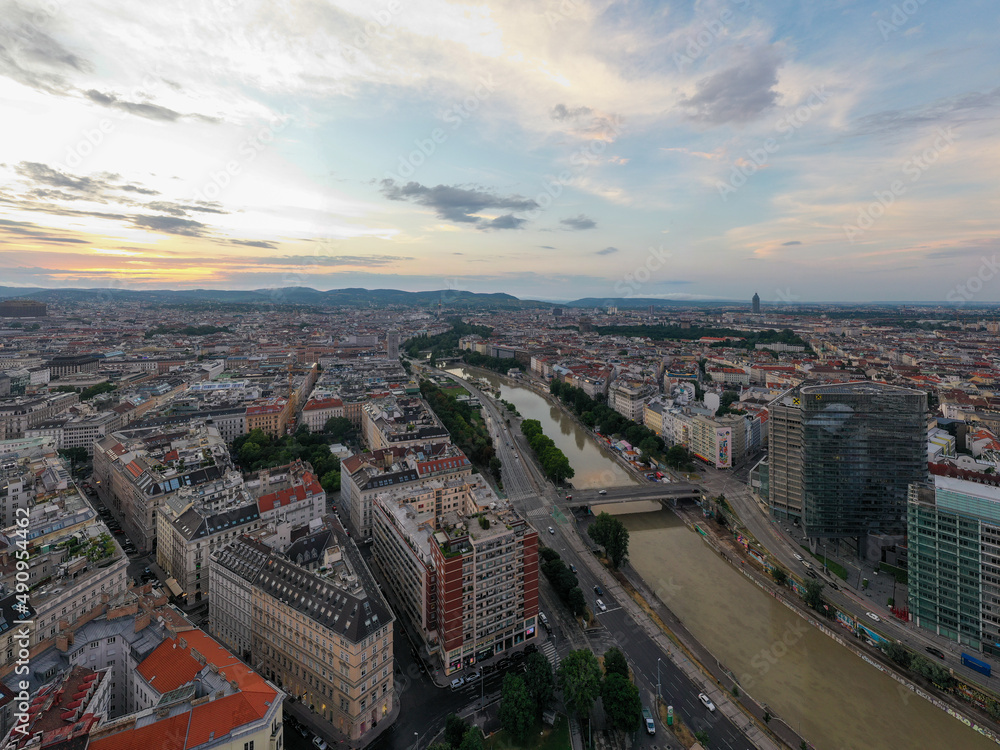Naklejka premium Cityscape - Vienna, Austria