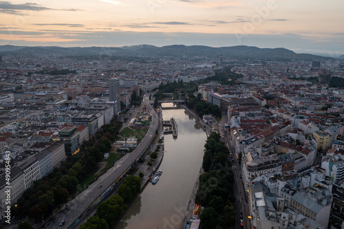 Cityscape - Vienna, Austria © demerzel21