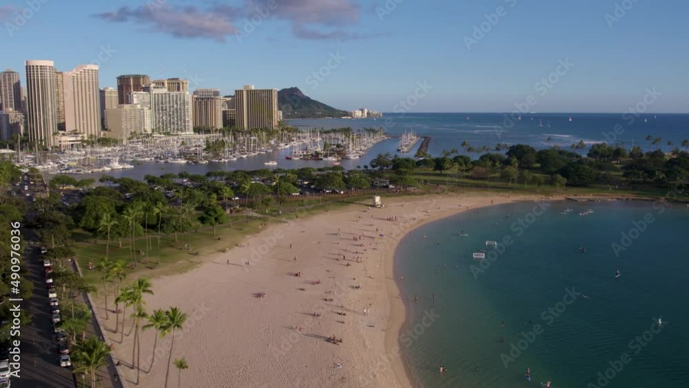 Ala Moana Beach Park and Waikiki on Oahu, Hawaii Ala Moana Beach Park and Waikiki on Oahu, Hawaii