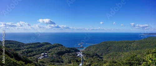 室戸岬展望台から見た太平洋のパノラマ情景＠高知