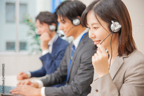 コールセンタースタッフ
