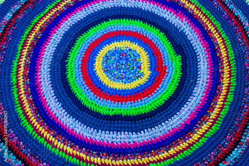 do-it-yourself knitted crochet carpet