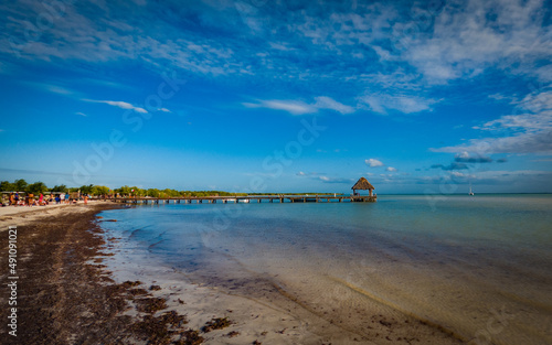 Playa en Isla de Holbox en el caribe Mexicano.