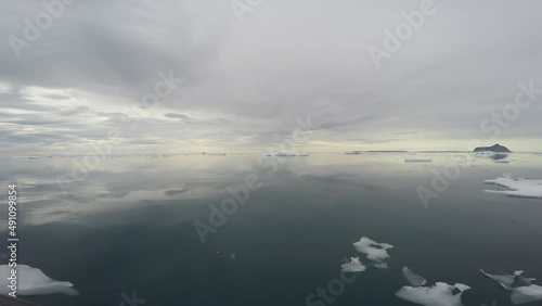 Wallpaper Mural Antarctica, southern ocean Torontodigital.ca