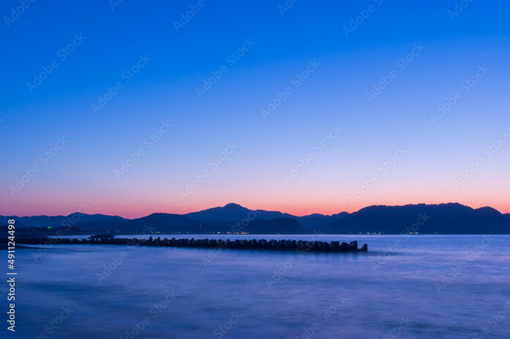 福井県美浜町　和田海岸の夕景