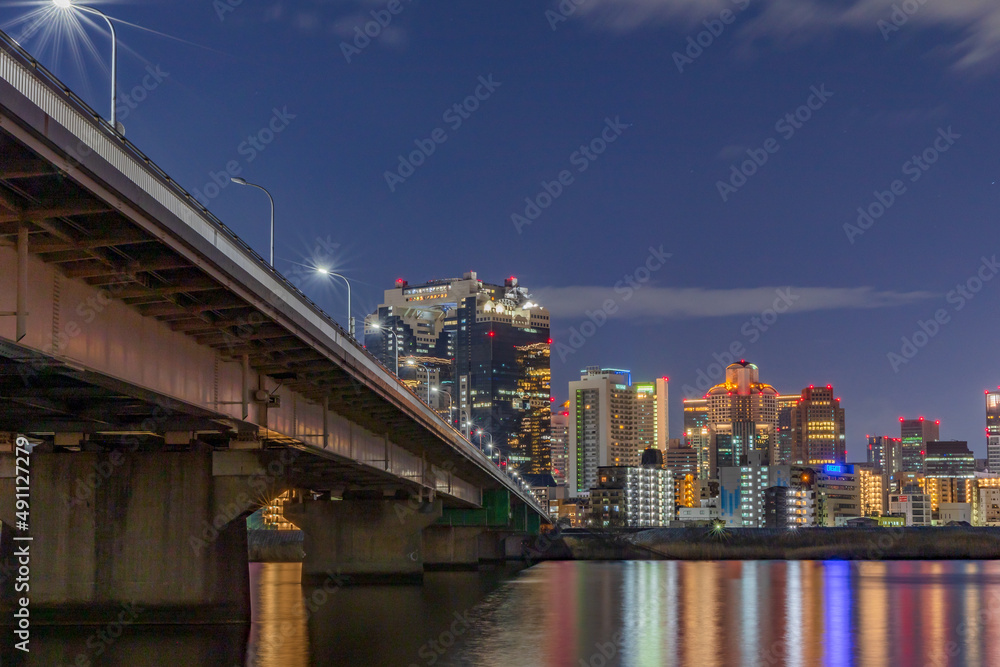 Fototapeta premium 都市夜景