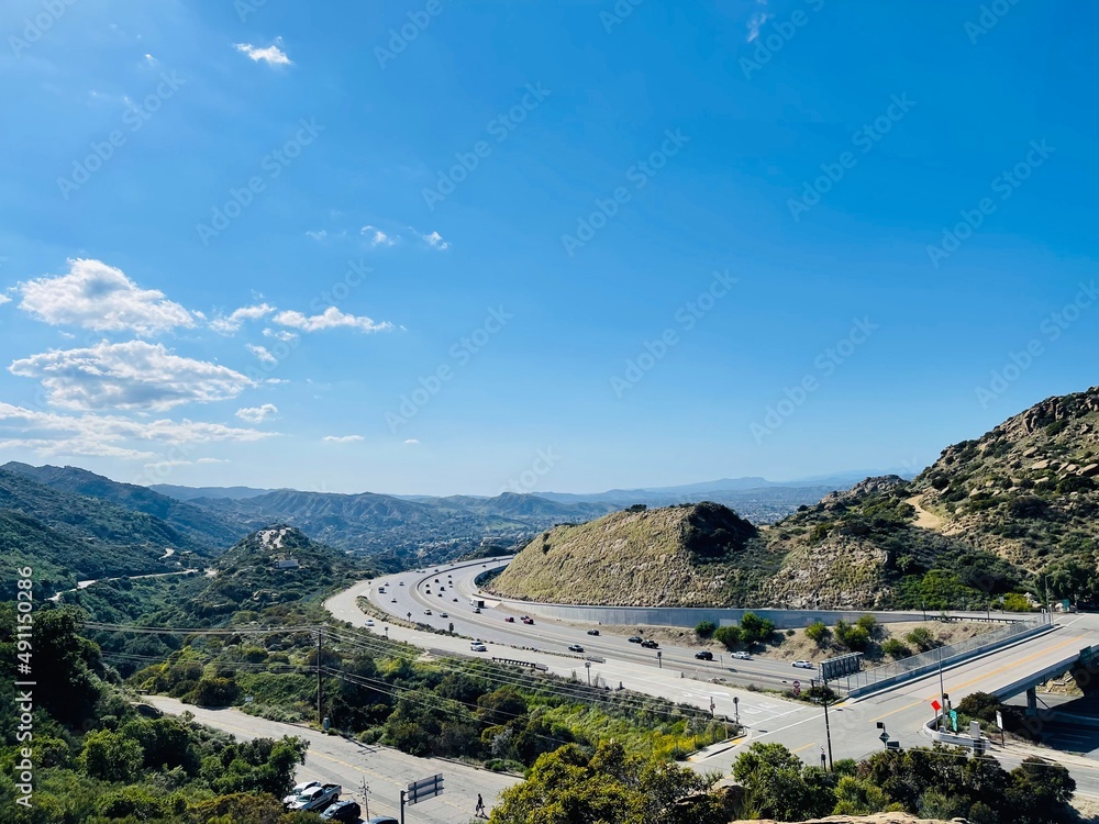 Fototapeta premium road to the mountains