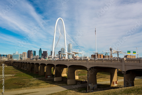 Margaret Hunt Hill Bridge and pedestrian Ronald Kirk Bridge in Dallas
