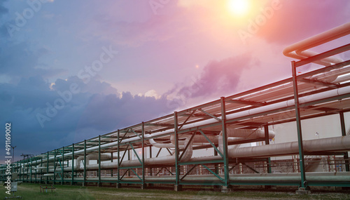 Photo Background of petrochemical pipeline on pipe rack at industrial zone