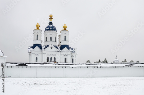 Sven monasteries near Bryansk in winter. Svensky Dormition Monastery in Suponevo