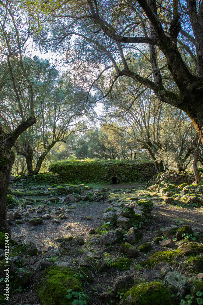 Villaggio nuragico di Santa Cristina, comune di Paulilatino, provincia di Oristano, Sardegna Villaggio nuragico di Santa Cristina, comune di Paulilatino, provincia di Oristano, Sardegna