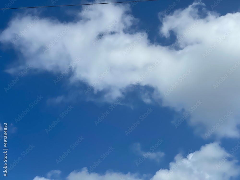 Obraz premium blue sky with clouds