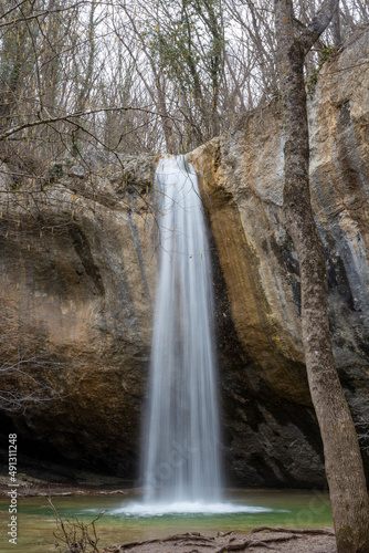 Fototapeta Naklejka Na Ścianę i Meble -  Waterfall Kozyrek
