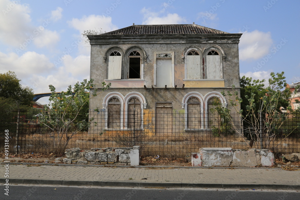 Loste Places / Ruine