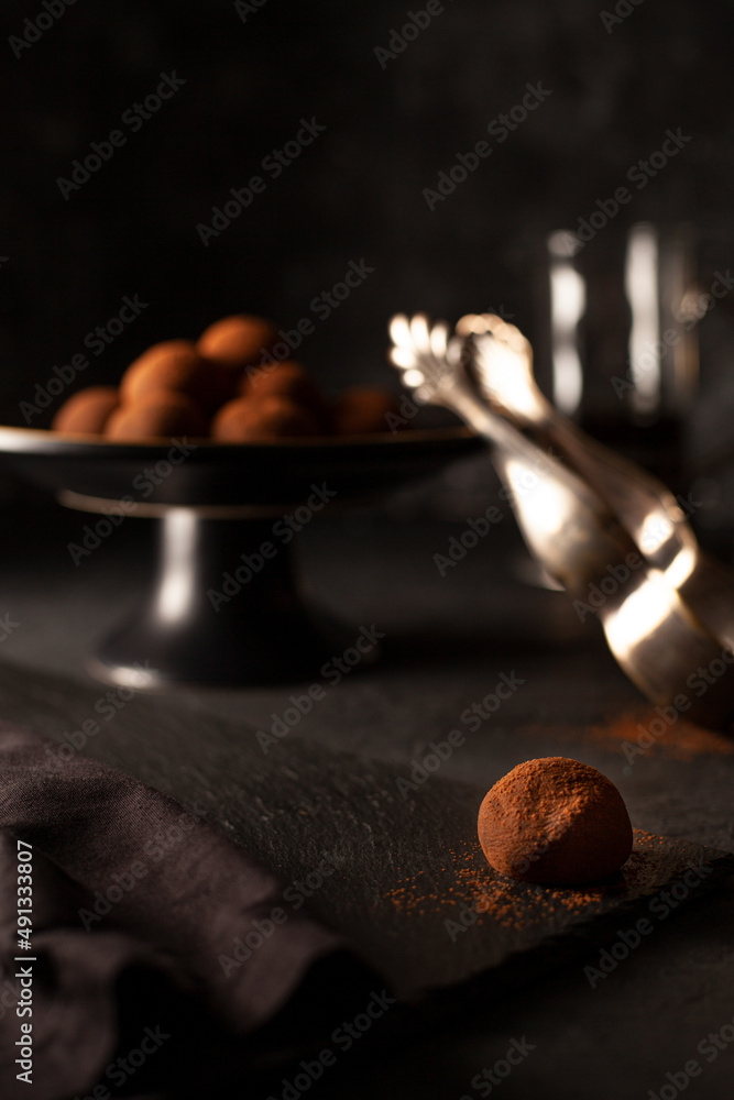 Obraz premium Chocolate truffles