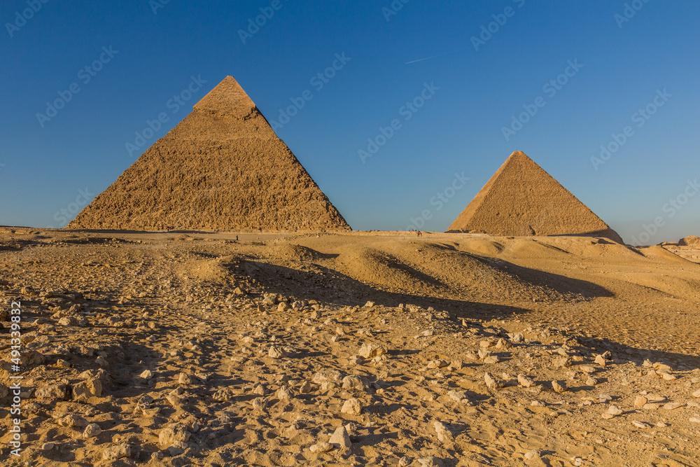Great pyramids of Giza, Egypt
