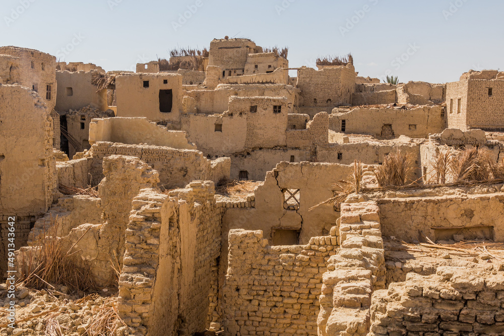 Ruined houses in Al Qasr village in Dakhla oasis, Egypt