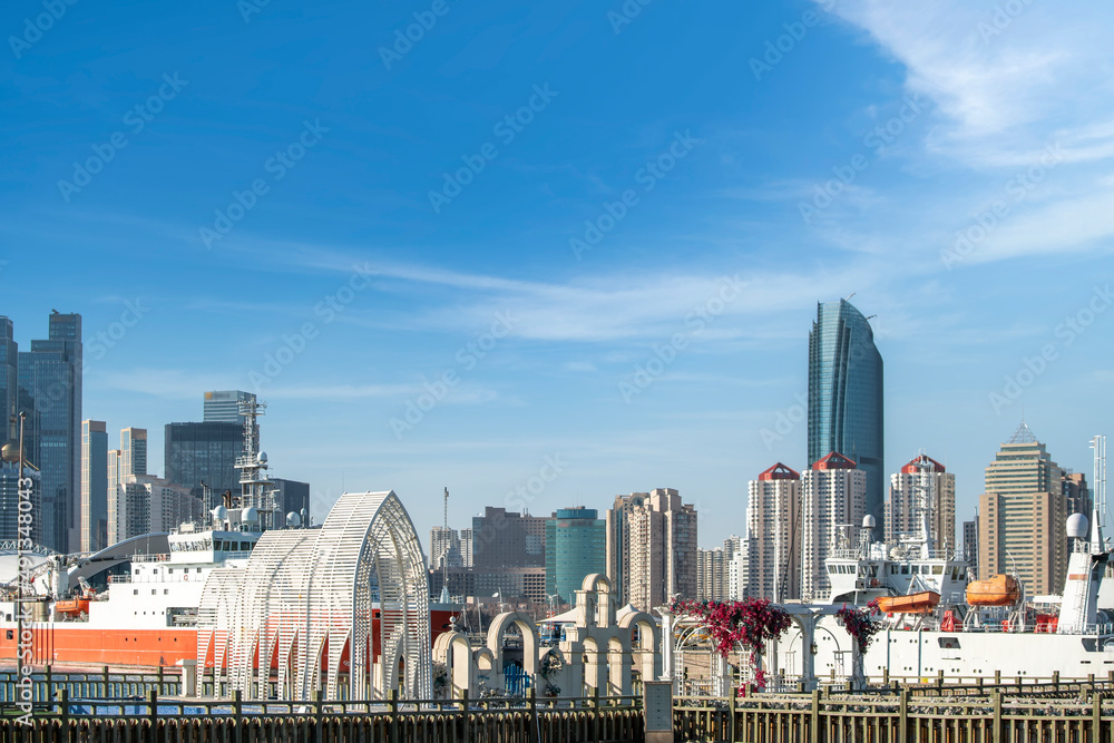 Fototapeta premium Qingdao Coastline Olympic Sailing Center Scenery