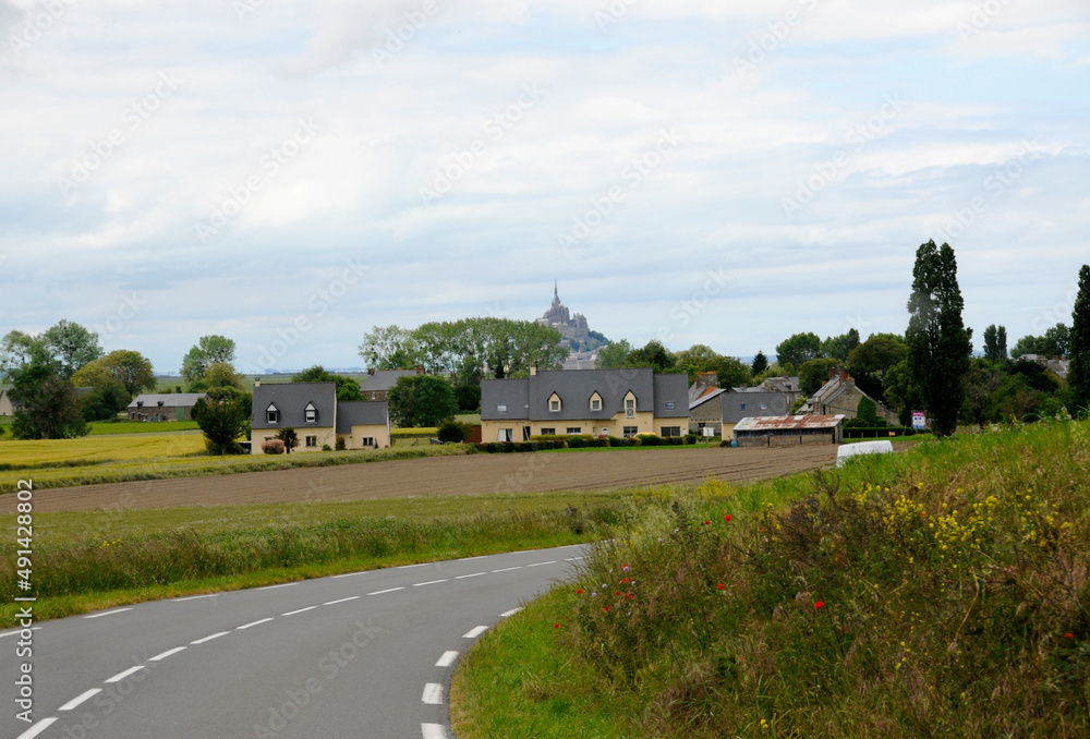 mit dem Auto zu Insel Mont-Saint-Michel