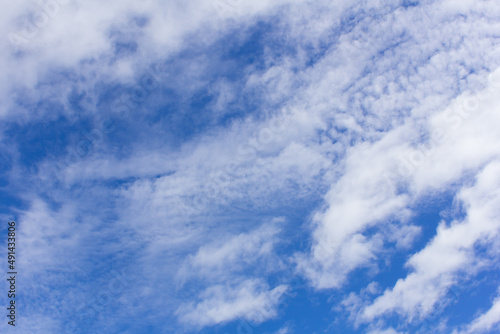 Fototapeta Naklejka Na Ścianę i Meble -  beauty cloud with blue sky background