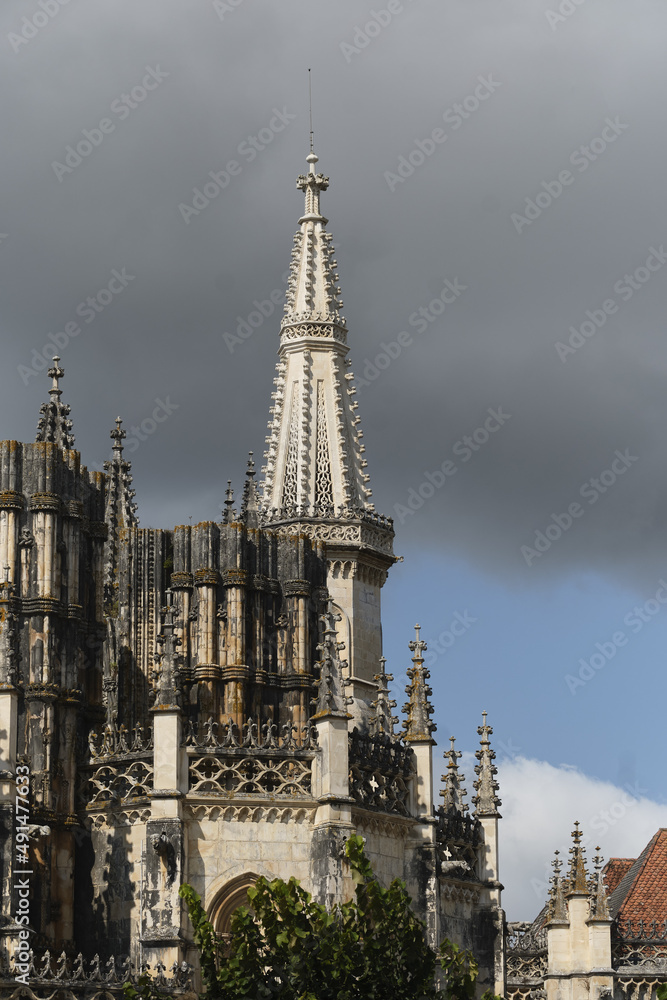 close up of outside of the Unfinished Chapels in the Batalha Monastery in Batalha, Portugal