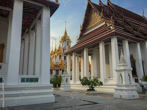 Templo de Wat Ratchanatdaram, Bangkok