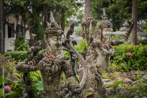 Escultura de Kinnaree en el Museo Erawan, Bangkok