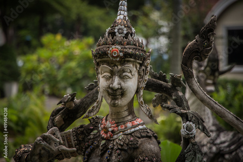 Escultura de Kinnaree en el Museo Erawan, Bangkok