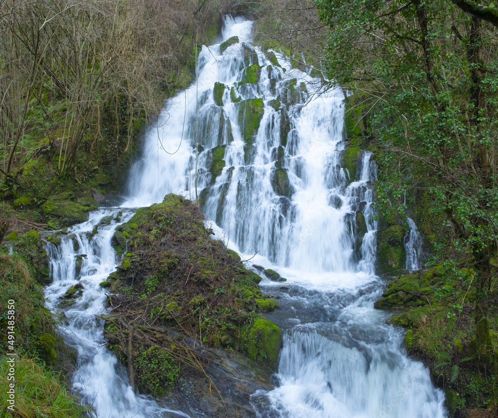 Fototapeta premium Waterfall in the valley of Araitz, Betelu, Navarre