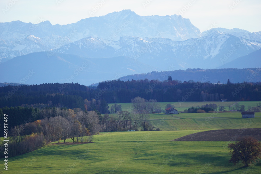Fototapeta premium Alpenpanorama mit Zugspitze