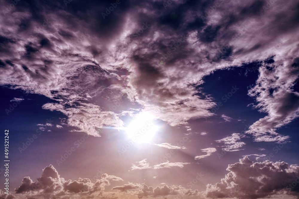 Fototapeta premium The sun at its peak on a bright Tropical day