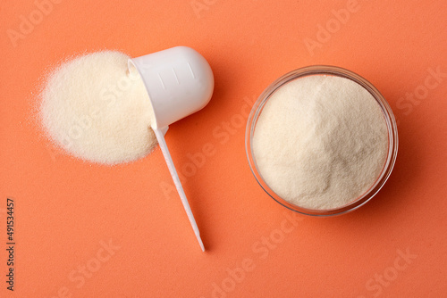 Organic gelatin powder also called hydrolyzed collagen