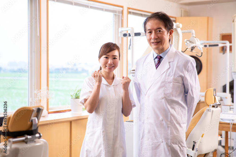 Fototapeta premium 医師と看護師 