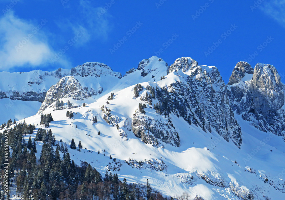 Snow-capped alpine peak Schwarzchopf (1949 m) in Alpstein mountain range and in Appenzell Alps massif, Unterwasser - Canton of St. Gallen, Switzerland (Schweiz)
