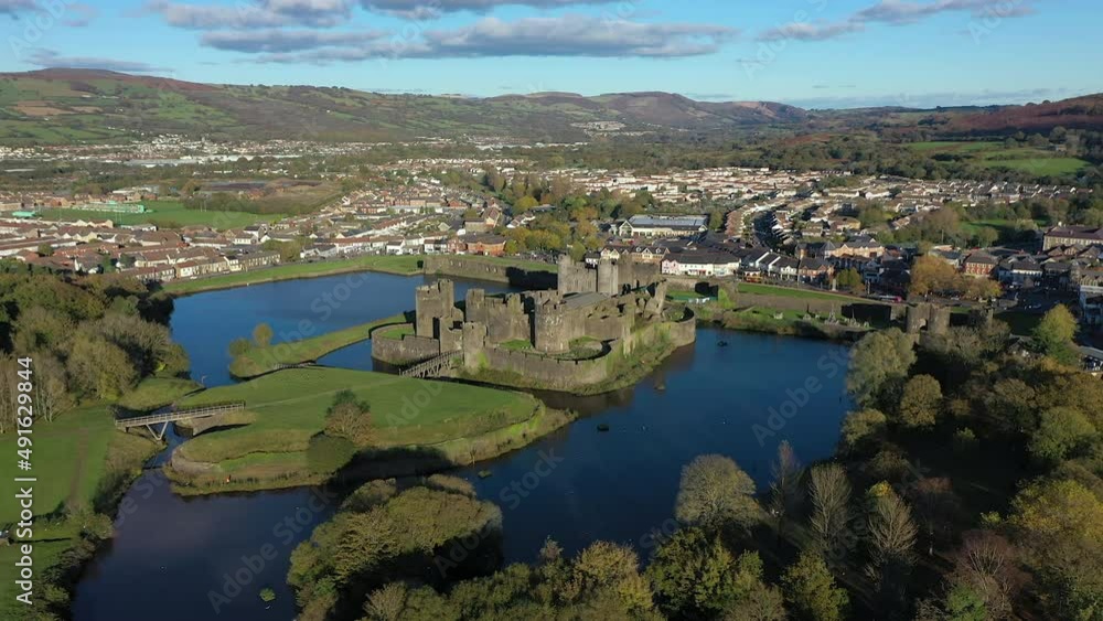 Caerphilly Castle, Castell Caerffili, medieval castle dominating the centre of town, Caerphilly, Glamorgan, Wales, United Kingdom