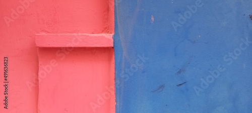 two-color painted wall, blue and red painted wall