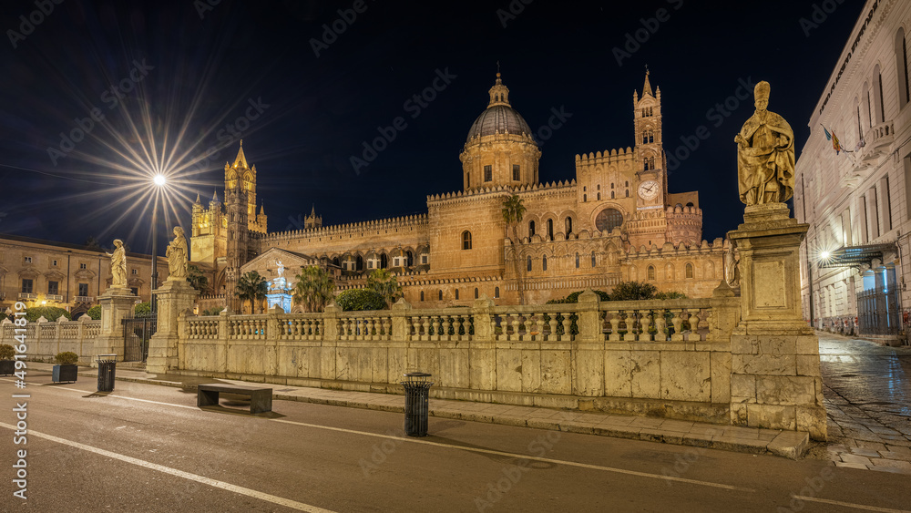Nocturnal view of Palermo Cathedral