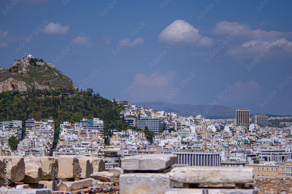 veduta di atene e del monte licabetto dall'acropoli
