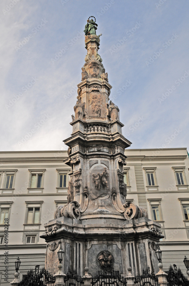 Napoli, piazza del Gesù Nuovo - Guglia dell'Immacolata