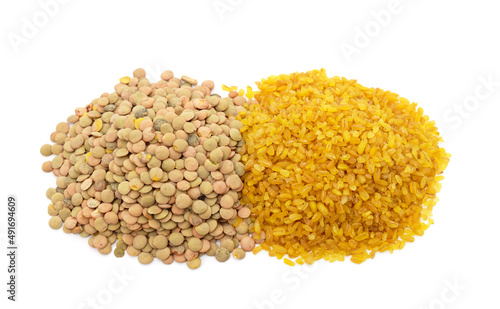 Lentils and bulgur groats.